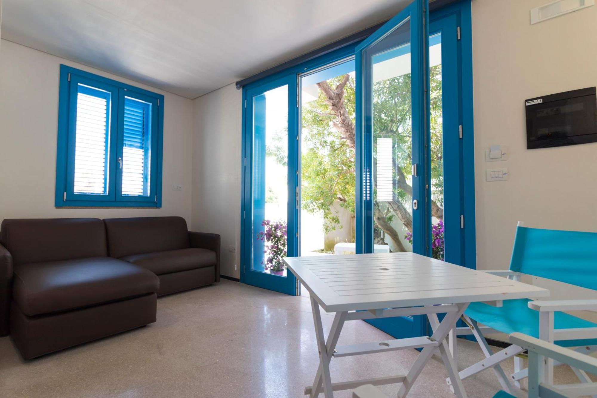 Solmaris Seaside - B&B Sul Mare Maruggio Exterior photo